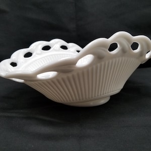 Vintage Milk Glass Ribbed Open Laced Banana Bowl