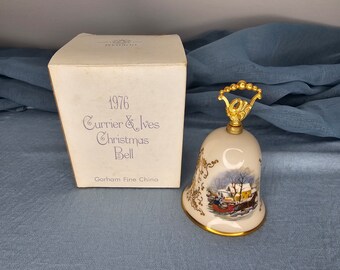 Vintage 1976 Gorham Currier & Ives Cloche de Noël