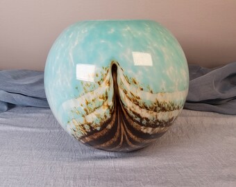 Retro Feathered Pattern Art Glass Round Vase