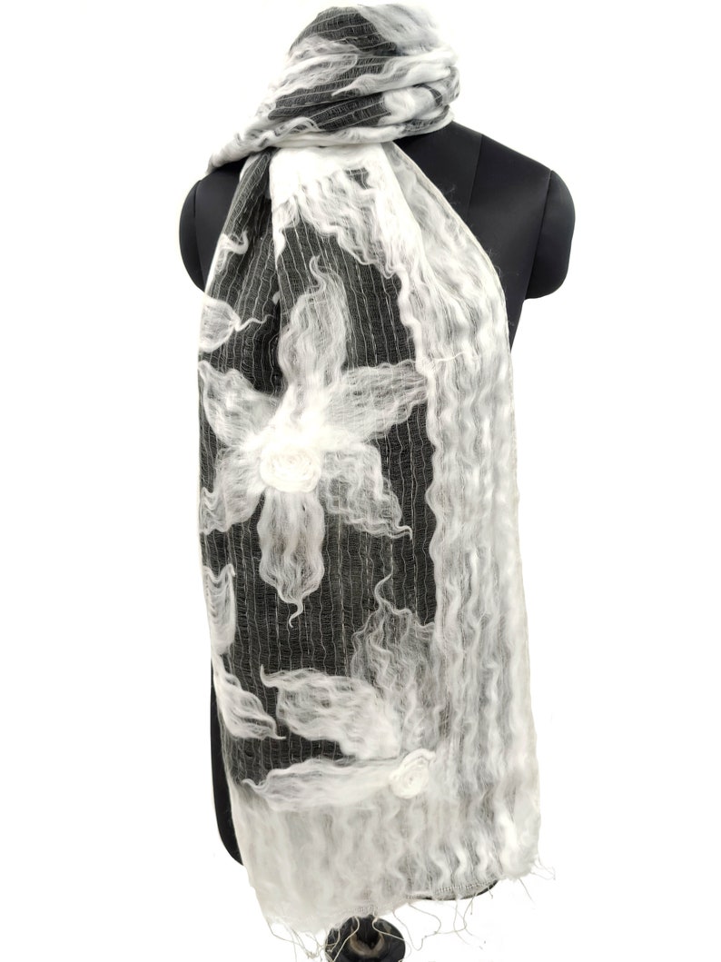 Snowy White and Black Shawl, Floral Design Felt Wrap Scarf, White Wrap with Knitted Brooch, Winter Scarf for Women, Wool and Silk Scarf Wrap image 7