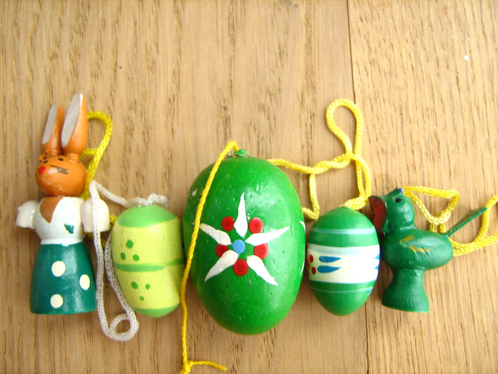 Vintage Green Set of Wooden Easter Figurines Wood Hand Painted