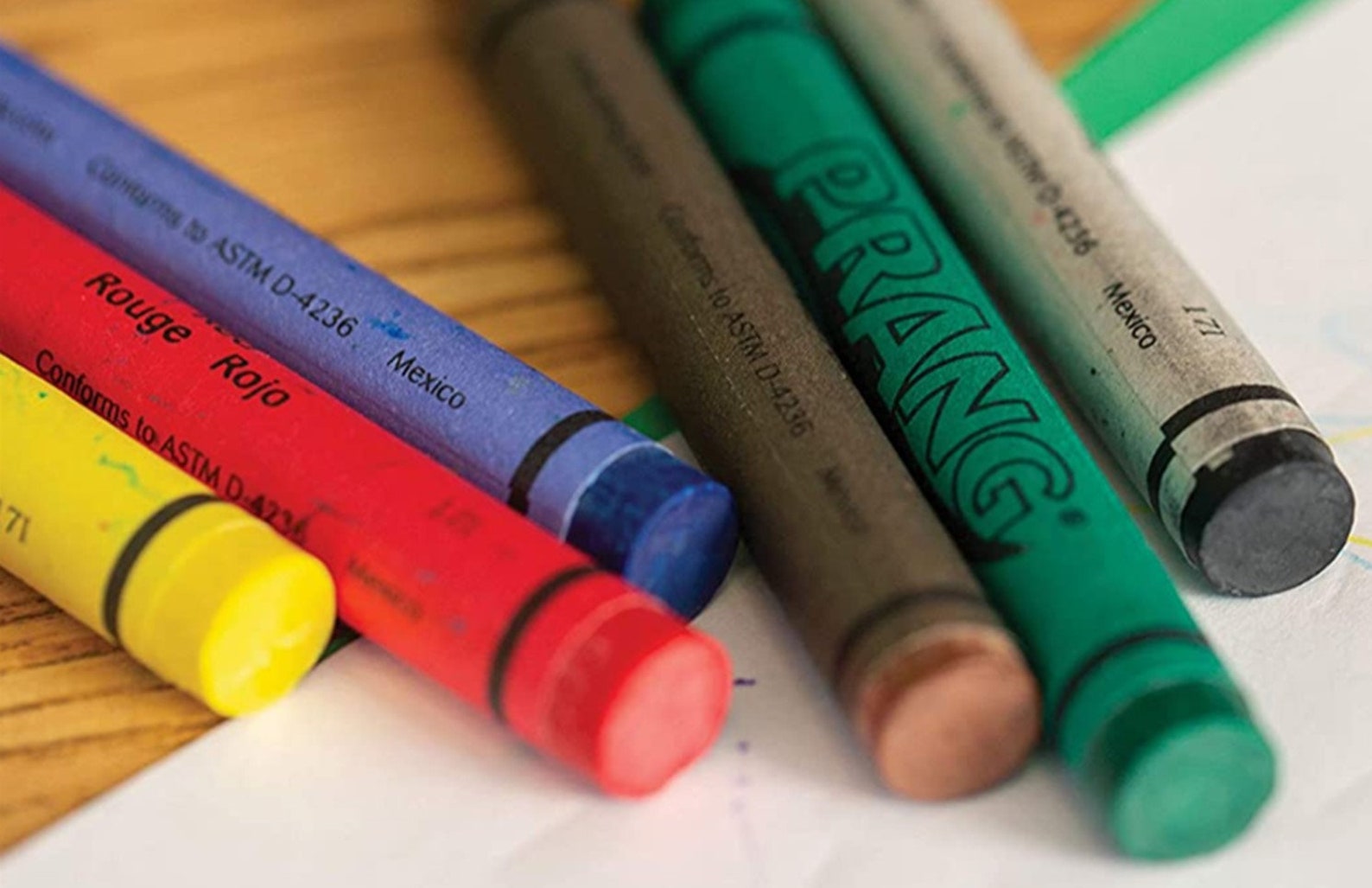 Crayons 8 Brightly Coloured Crayons Made From Soyabeans Etsy