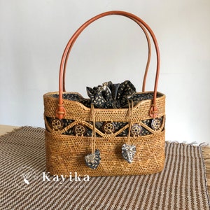 WYPRZEDAŻ Torba na ramię z rattanu - zrównoważona i stylowa, torba ze słomy, ręcznie tkana torba z rattanu, torba boho, kosz ze słomy boho, prezent dla niej