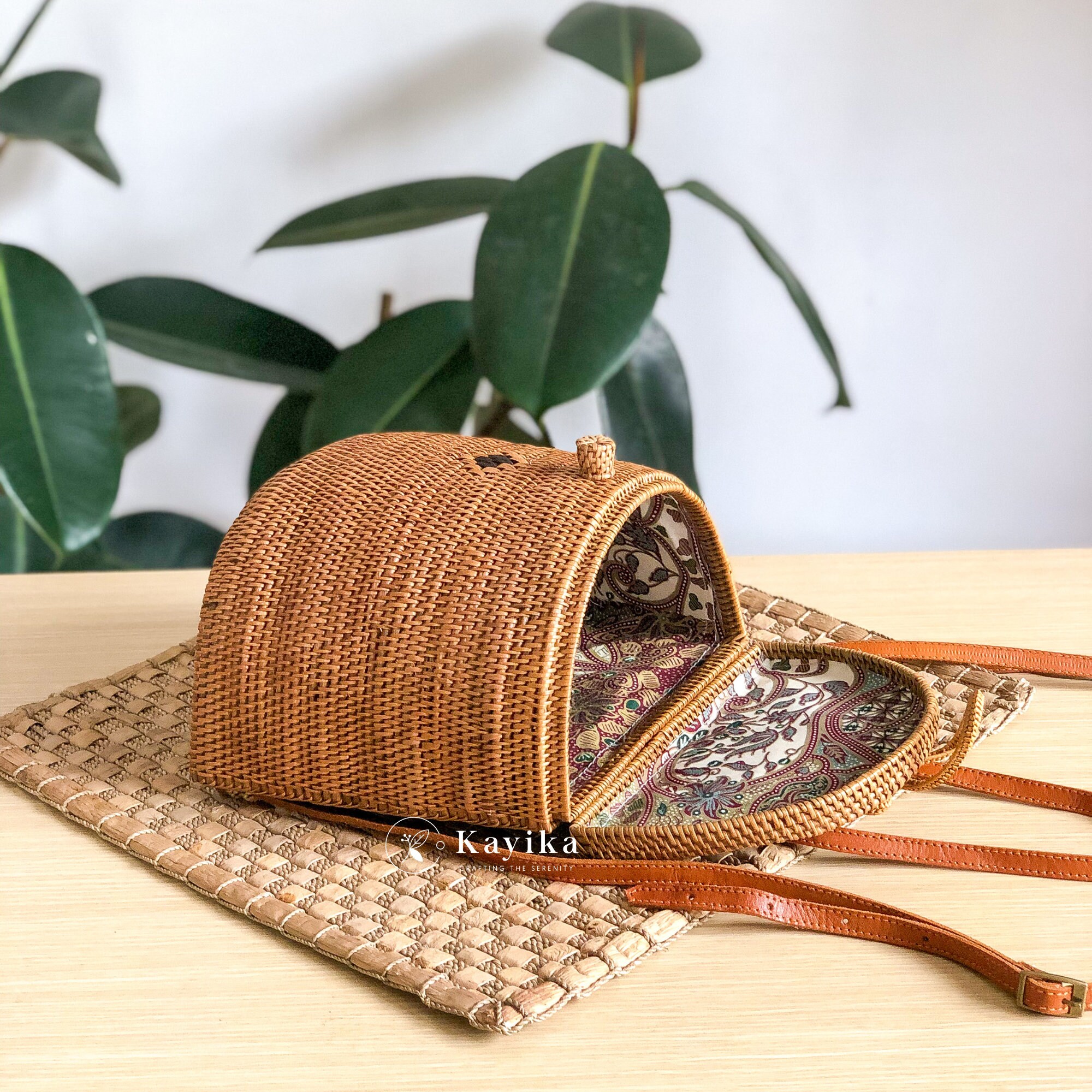 Unique Rattan Backpack from the Rainforest . Handmade Rattan Backpack - Woven Straw Bag, Artisan Crafted  main image 2