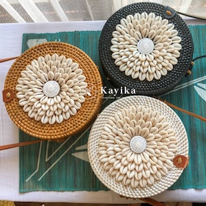 Round Rattan Bag With Shell, Summer Purse, Crossbody Bag, Holiday Bag, Birthday Gift, Women Bag, Gift for Mom, Gift For Women