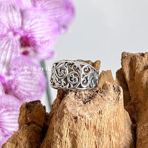 Bali Serenity Silber Ring, Silber 925, Balinesischer handgemachter Ring, Traditioneller balinesischer Schmuck, Hochzeitsgeschenk, Geschenk für Sie, Geburtstagsgeschenk