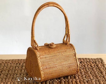 SALE Beautiful Pear Shape Rattan Bag, Handmade Rattan Straw Purse, Top Handle Rattan Bag, Gift For Mom & Gift For Women