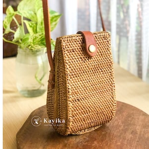 Petits sacs à bandoulière en rotin tissé, Sacs à bandoulière, Sac tissé pour téléphone, Sac en rotin tissé à la main Bali, Cadeau pour maman, Sac d'été, Cadeau pour femme
