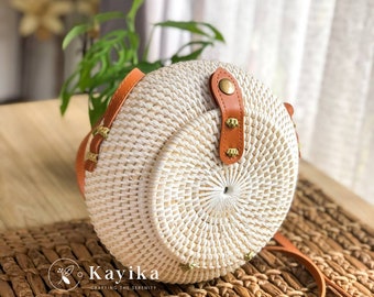 White Round Rattan Bag, Handwoven Crossbody Purse, Boho Chic Travel Bag, Summer Bag, Mother’s Day Gift, Christmas Gift, Valentine Gift