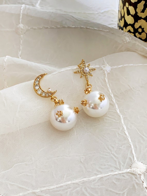 Dainty Faux Pearl Dangle Earrings With Rhinestone Moon and