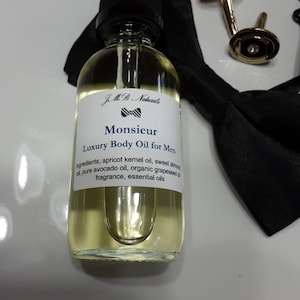 GOLDEN SAND ATTAR BODY OIL 10ML SWIRL ROLL ON – Perfumesoils