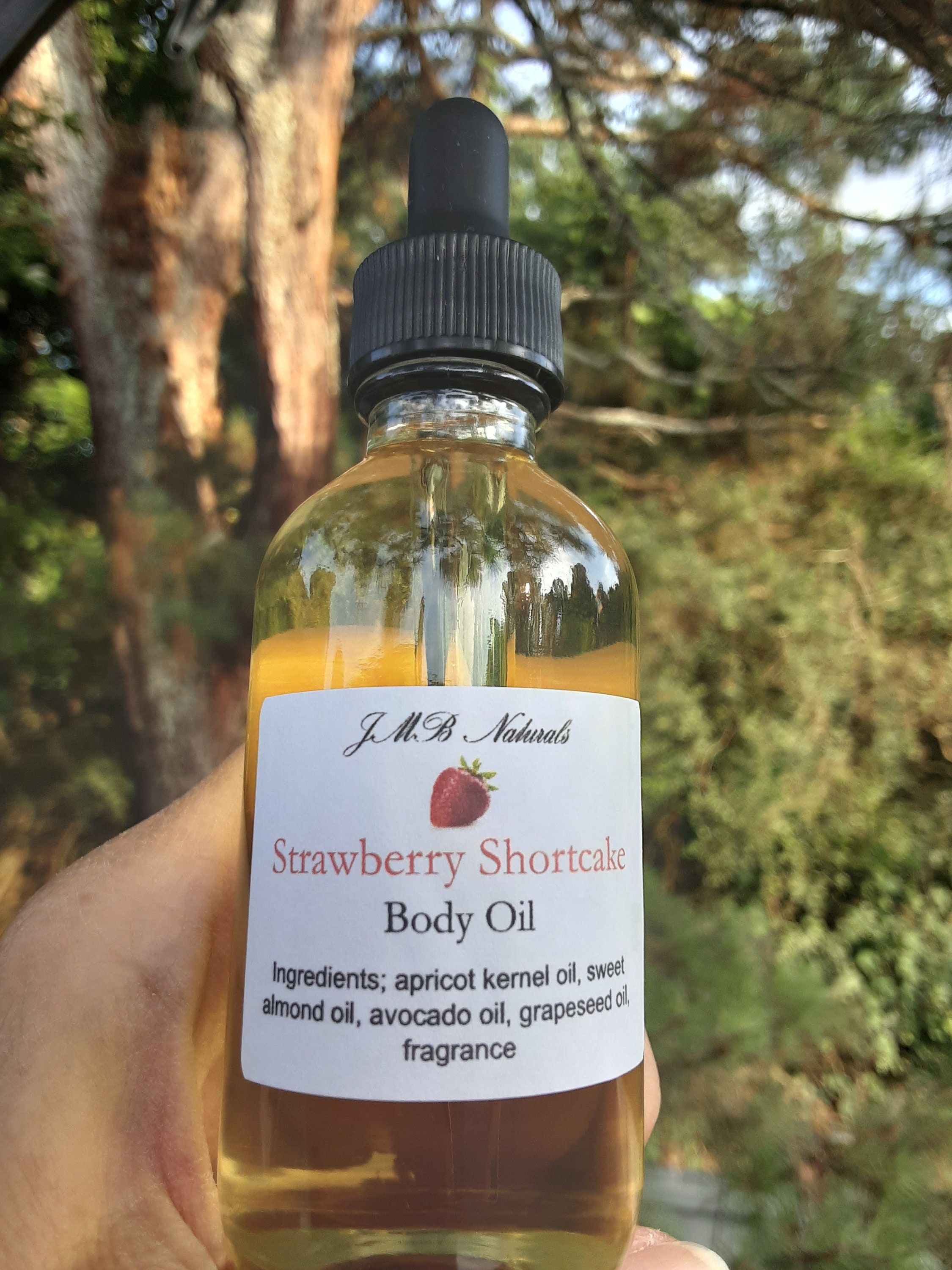 Strawberry Shortcake Body Oil 🍓💧 – Dollcrew