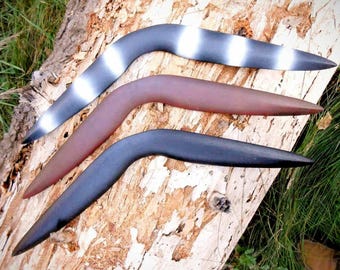 The Stinger Hunting Boomerang