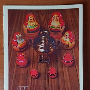 Invito Cartolina sovietica, Matrioska, Matrioska, Samovar, URSS Cartolina doppia inutilizzata, Planet Publishing house, Mosca, anni '80