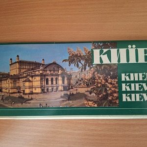 Conjunto de cartões postais de Kiev, Ucrânia Vistas panorâmicas de Kiev, 21 cartões postais de 1989, textos em inglês, francês e alemão, turismo soviético, scrapbooking, cartões da URSS