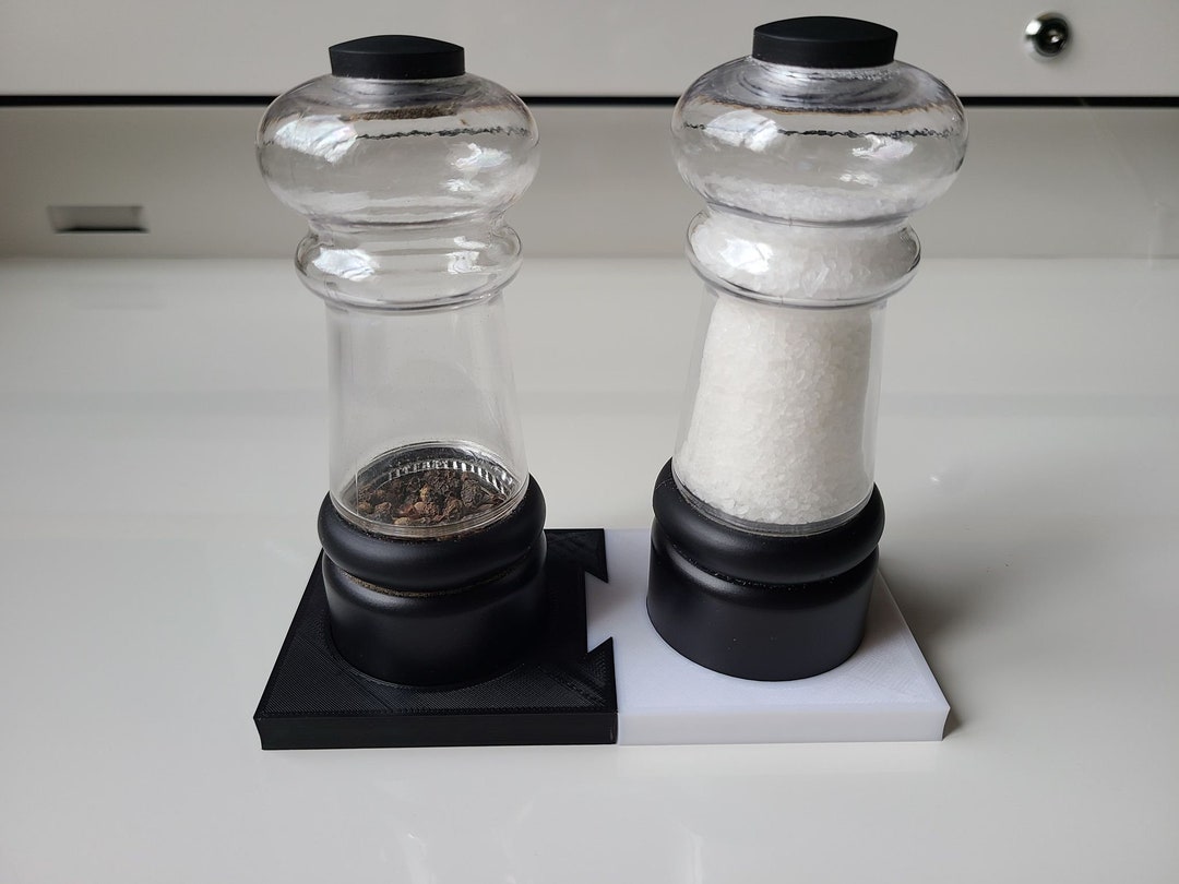 Salt and Pepper Mill Tray Set, Kitchen Decor, Salt & Pepper Shaker