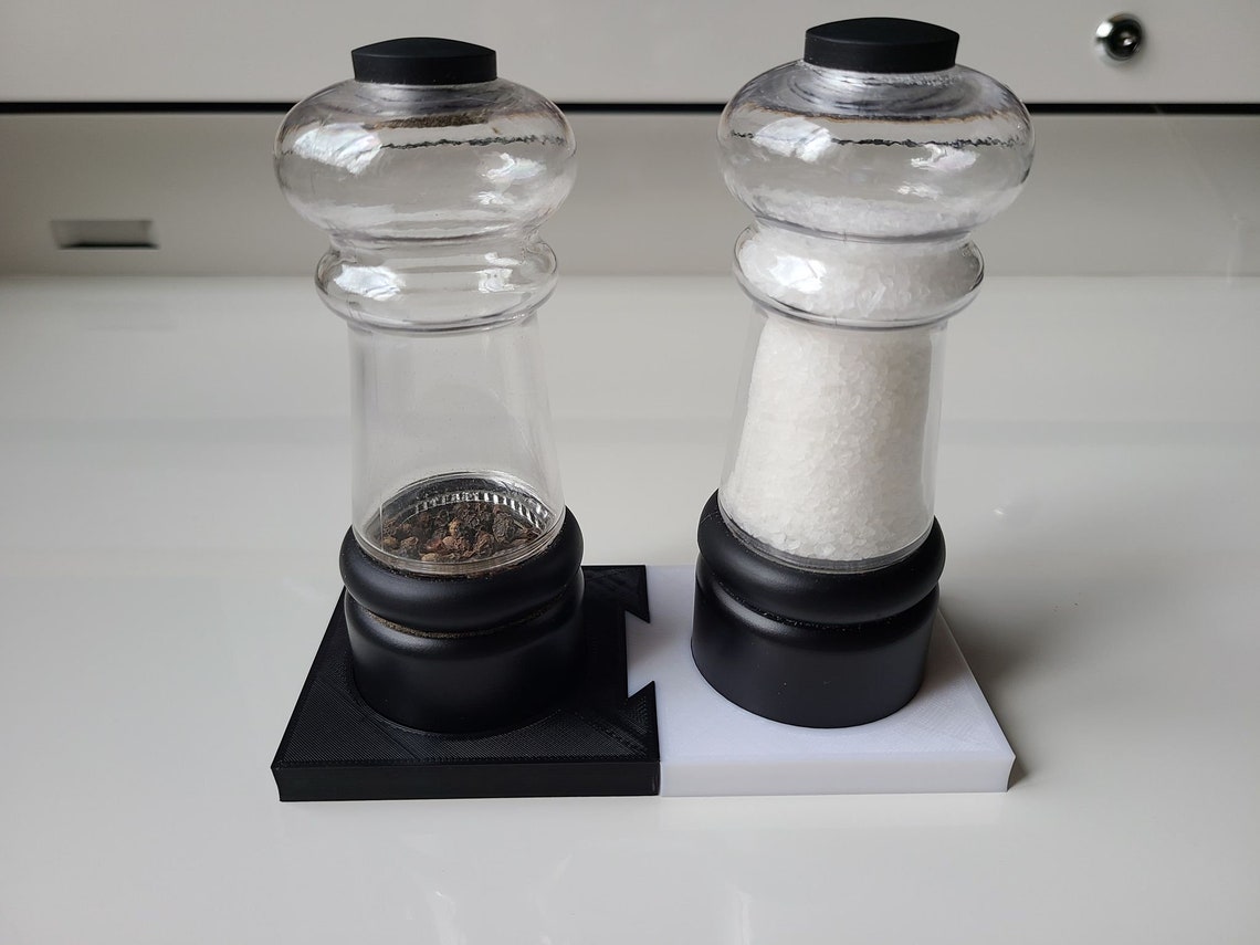 Salt and Pepper Mill Tray Set, Kitchen Decor, Salt & Pepper Shaker