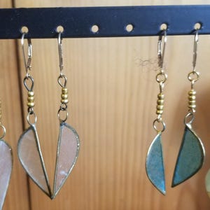 Mother-of-pearl dangle earrings