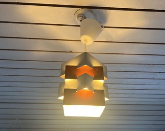 【生産終了・新品未使用】IKEA ONSJO LED シーリングライト IKEA ONSJÖ LEDシャンデリアフラワーノベルティペンダント、Onsjo 3D
