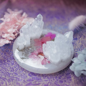 NEW! Resin Tarot Card Display Stand with Flowers | Card of the Day, Crystals | Divination Decorative