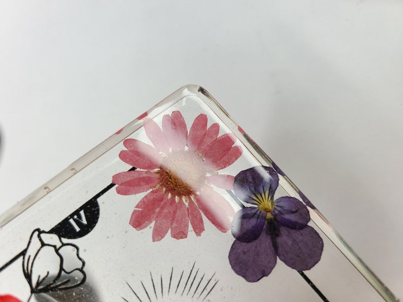 Holographic Resin Tarot Card Flowers Mystical Tarot Deck Divination Decorative The Moon image 8