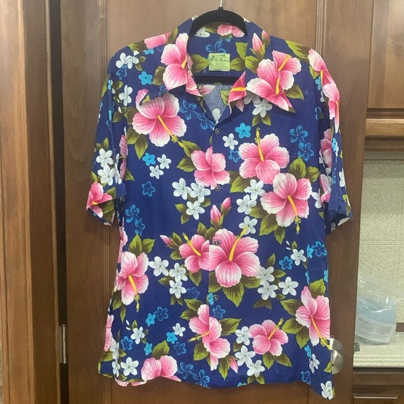 Vintage Ui-Maikai cotton hibiscus Hawaiian shirt - image 1