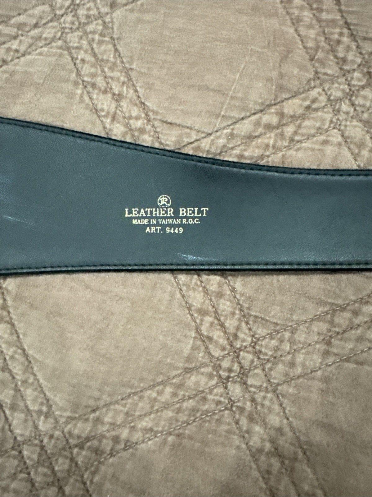 Vintage 80\'s Wide‎ V Belt Black Suede Ornate Gold Etched Hook Buckle Art to Wear Vintage 80 main image 4