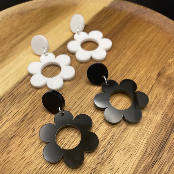 Flower earrings white 60's earrings 70's black retro earrings groovy flower earrings