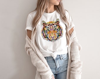 Tiger Decorative T-Shirt | Tiger Shirt | Animal Lover Gift | Nature Lover Gift | Birthday Gift | Mama Shirt | Super Soft Tiger Shirt