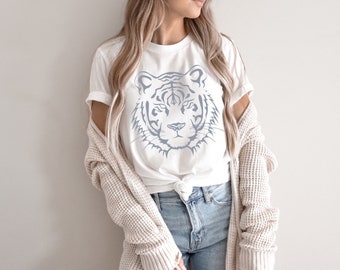 Camiseta gráfica de tigre / Camisa de tigre boho linda / Regalo de amante de la naturaleza / Regalo de amante de los animales / Regalo para cumpleaños / Camiseta de mamá / Camisa al aire libre