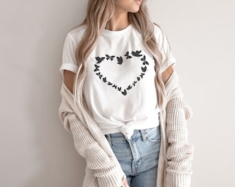 Camiseta con corazón de mariposa / Camiseta con corazón de mariposa linda / Camiseta amante de la naturaleza / Camiseta con corazón de mariposa Boho / Regalo para amigo / Regalo para mamá / Amor