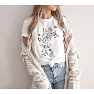 Butterfly T-Shirt | Cute Butterfly Tee | Nature Lover Gift | Butterfly Graphic Shirt | Super Soft Comfortable Tee | Vintage Butterfly Shirt