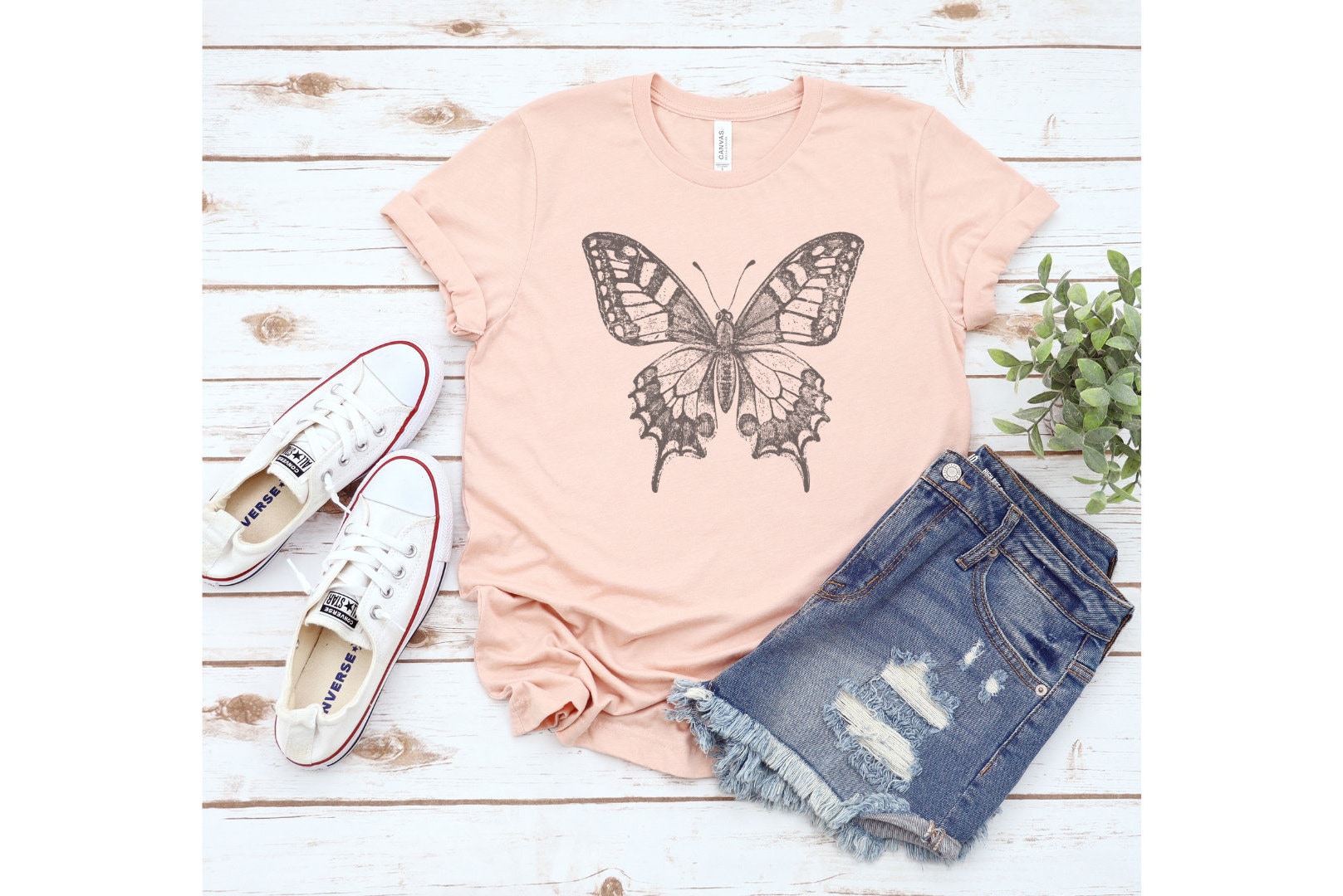 Crew Neck Short Sleeve Cute Butterfly Applique Cotton T-Shirt main image 0