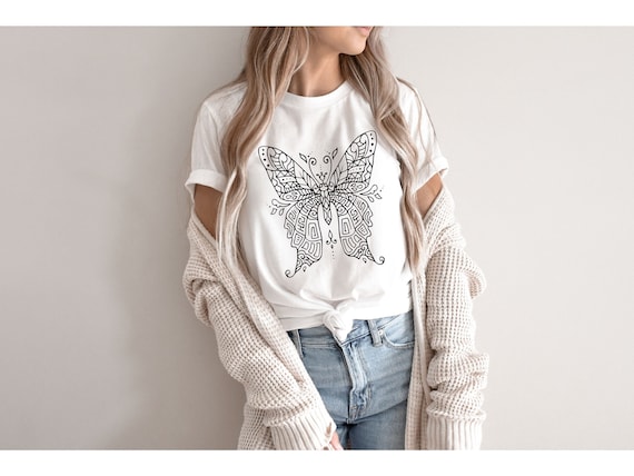 Butterfly T-Shirt | Cute Butterfly Tee | Nature Lover Gift | Butterfly Graphic Shirt | Super Soft Comfortable Tee | Vintage Butterfly Shirt
