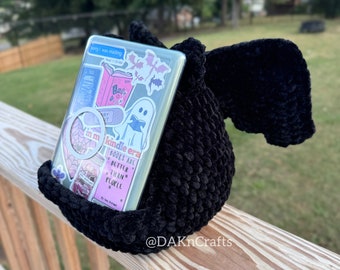 Bat Pouf E-Reader | Crochet | Kindle | BOOX Palma | Nook | iPad| Bookish | Book Gifts | Booktok