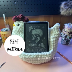 Chicken Pouf Crochet Pattern | pdf file| Bookish | Book Gifts | Booktok