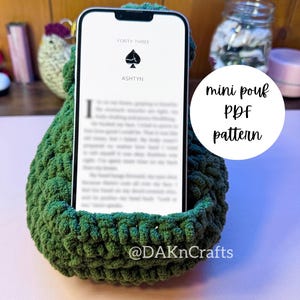 Mini Pouf Crochet Pattern | pdf file| Bookish | Book Gifts | Booktok