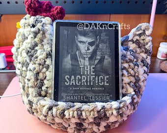 Chicken Pouf E-Reader | Crochet | Kindle | BOOX Palma | Nook | iPad| Bookish | Book Gifts | Booktok