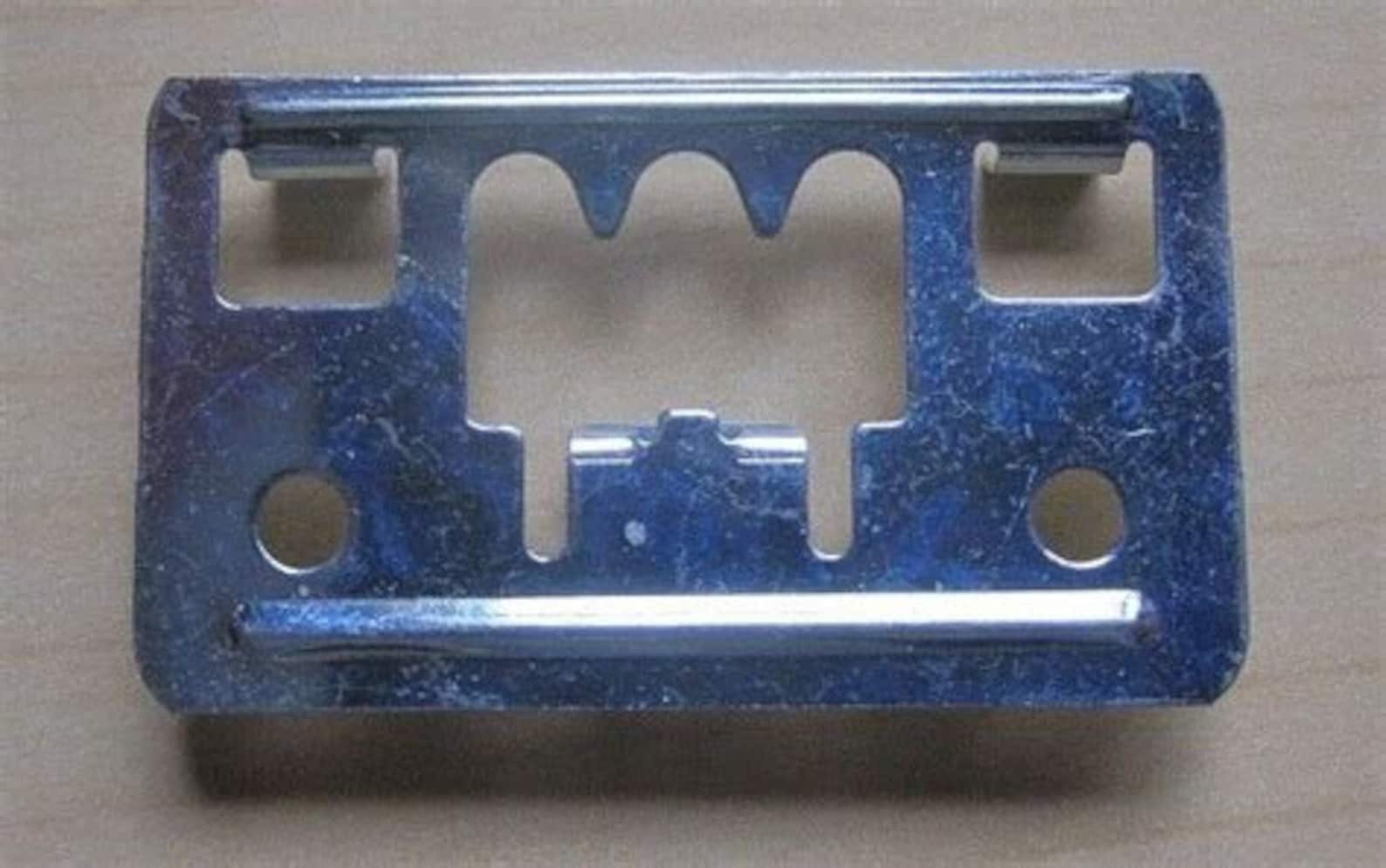 Sawtooth Hanger AMS Nielsen Metal Picture Frame Hardware Etsy