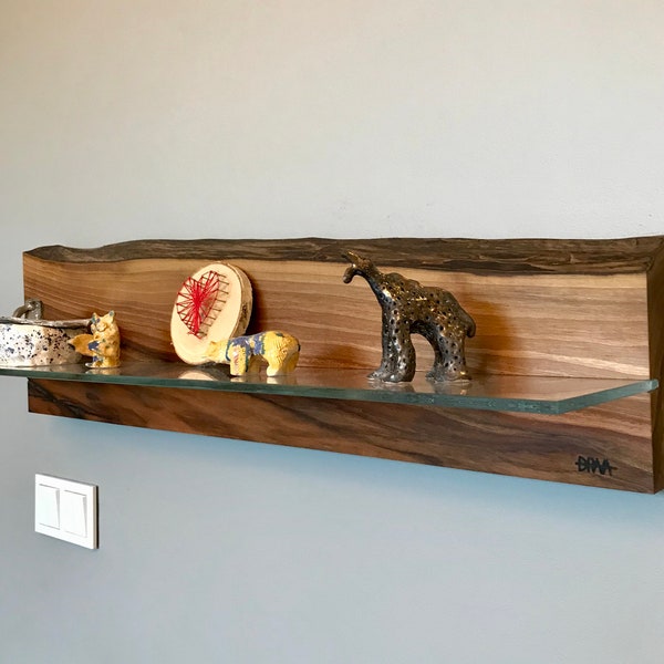 Unique Design Shelf Walnut Real Wood, Wandlampe Altholz, Live Edge Wood/Glass Shelf, Natural Accent for Your Bedroom, One Piece Live Action