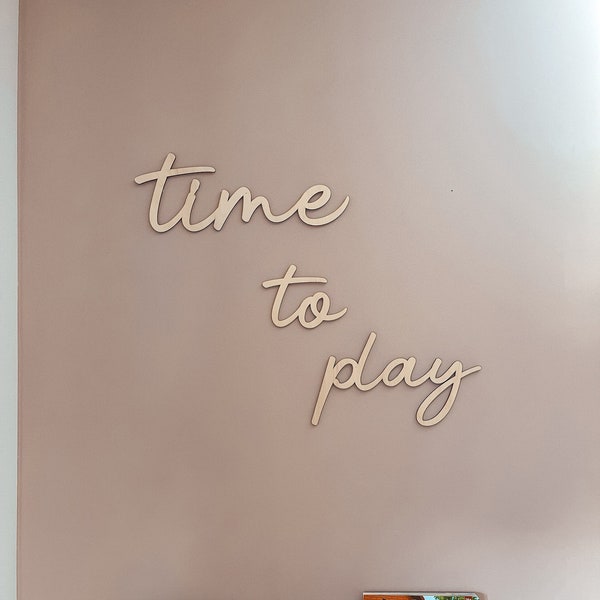 Belettering houten kinderkamer | Wanddecoratie kinderkamer | Kinderkamerdecoratie van hout | Babykamerdecoratie hout | Tijd om te spelen