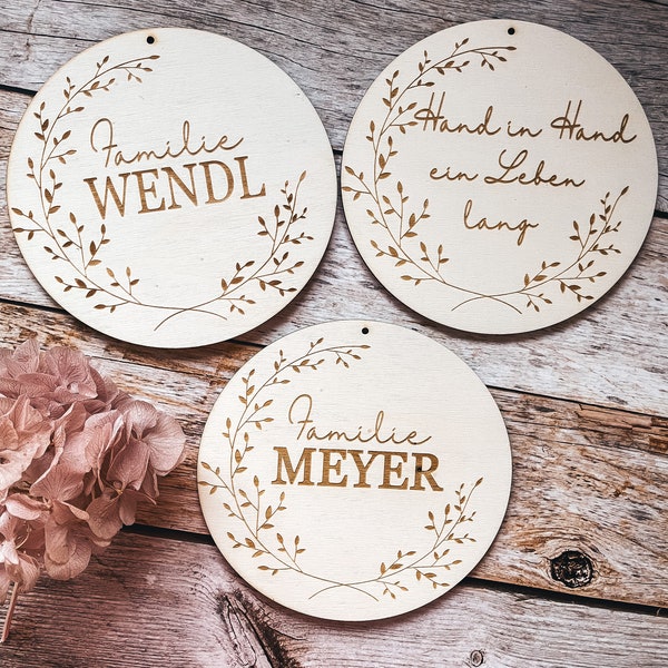 Familienschild Holz | personalisiertes Familienschild Willkommensschild | Holzschild ohne Blumen | Geschenk zum Einzug