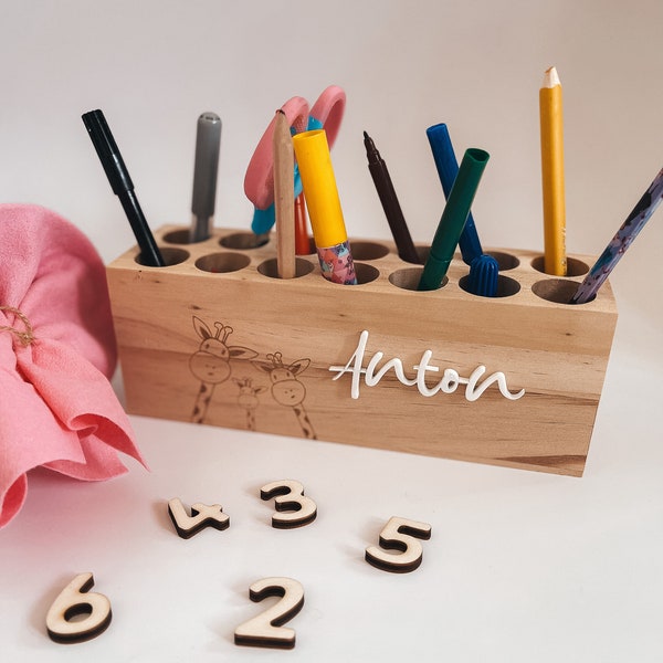 Stifte Box Holz personalisiert | Schreibtischorganizer | Stiftehalter Schulkind | Malstation Holz | Stifteaufbewahrung Holzbox | 2 Designs