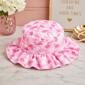 Patrón de costura en PDF para sombrero tipo cubo Sweetie / Patrón de sombrero de sol para bebés y niños / Sombrero de costura fácil para principiantes / Sombrero con volantes para hacer tú mismo
