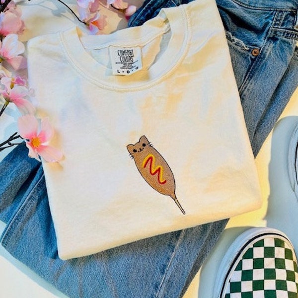 Corn Cat Embroidered Tee | Embroidered Cat T-Shirt | Summer Tee | Embroidered T-Shirt | Cat Apparel | Kawaii Crewneck | Gifts