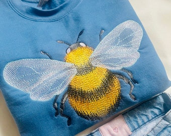 Honeybee Embroidered Crewneck | Large Design