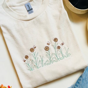 Daisies and Bees Embroidered Tee