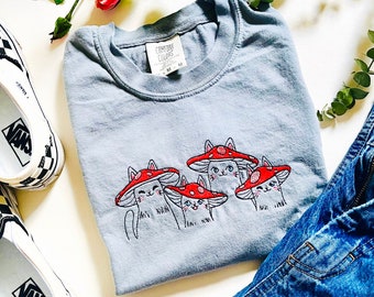 Mushroom Cat Embroidered Tee | Mushroom Cat Crewneck T-Shirt | Cotton Tee | | Embroidered T-Shirt | Cat Gifts