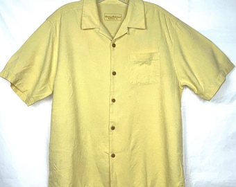 Tommy Bahama Medium Mens Button Down Short Sleeve Shirt