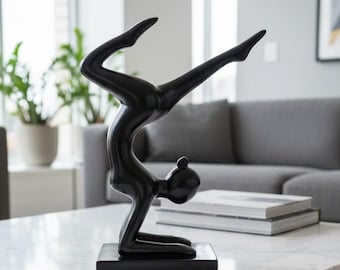 File STL della statua minimalista di una donna yoga – Decorazione stampabile in 3D (download immediato)